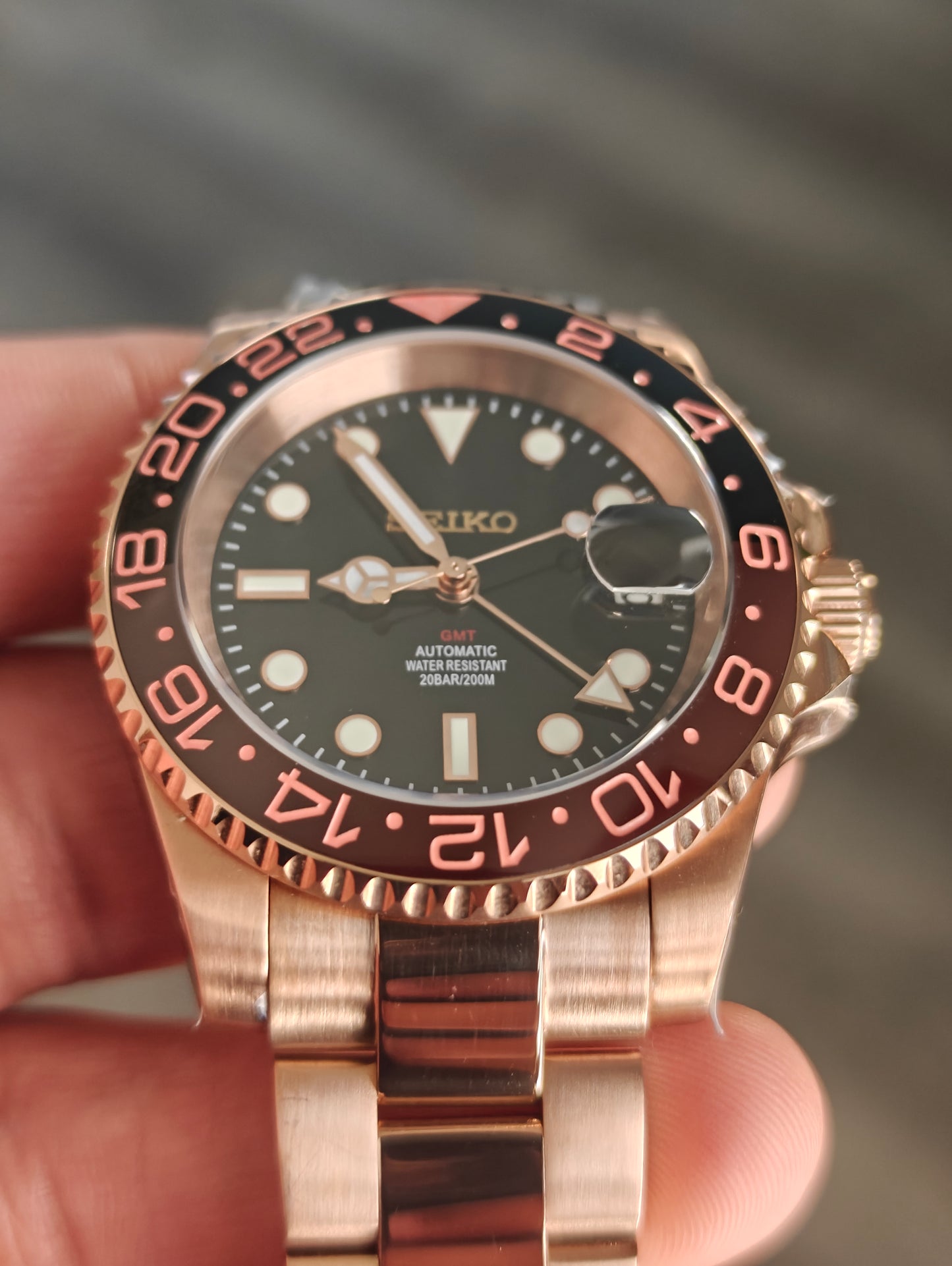 Custom Seiko Rootbeer GMT Rose Gold Watch