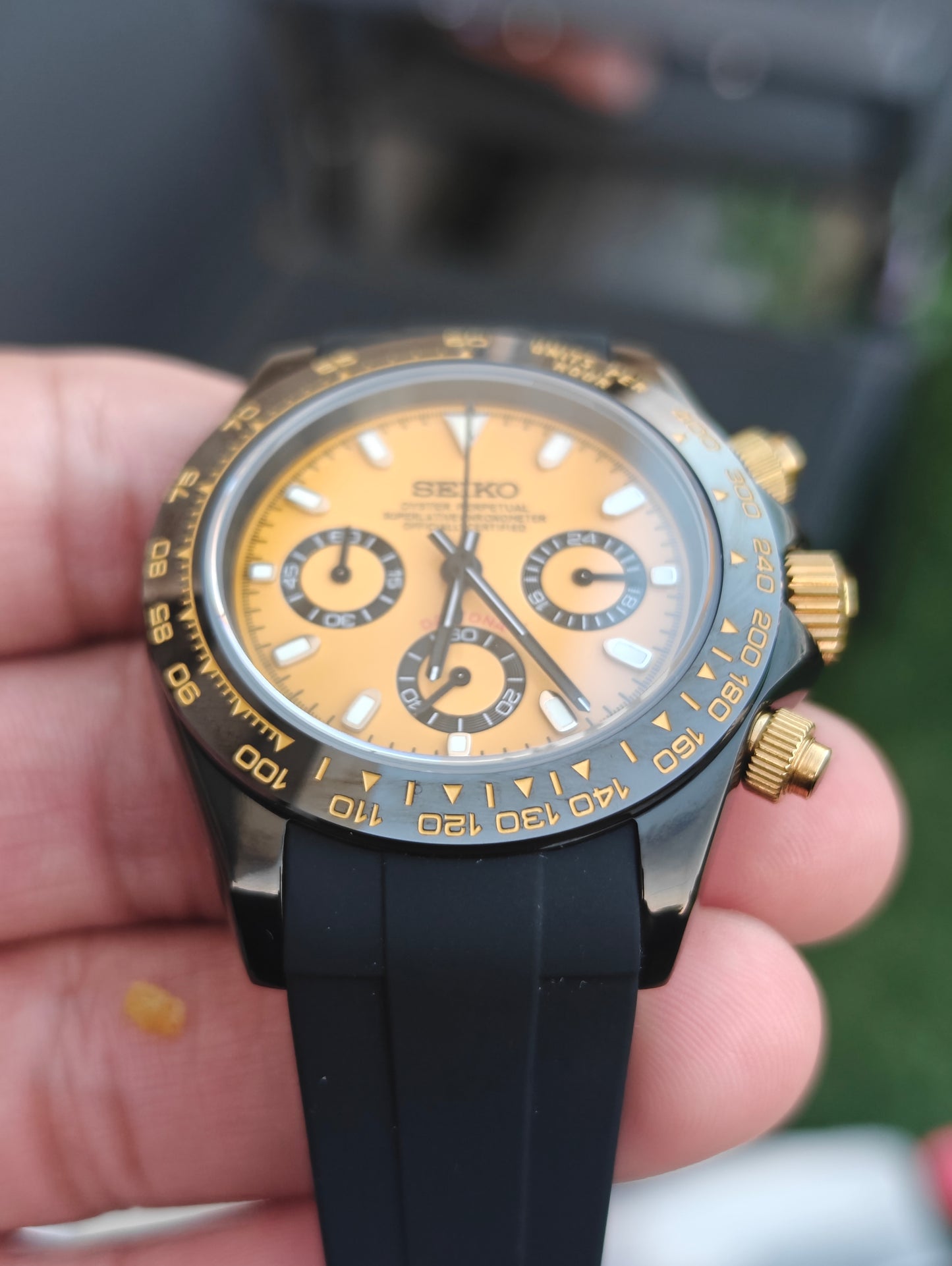 Custom Seiko Daytona Bumblebee Watch